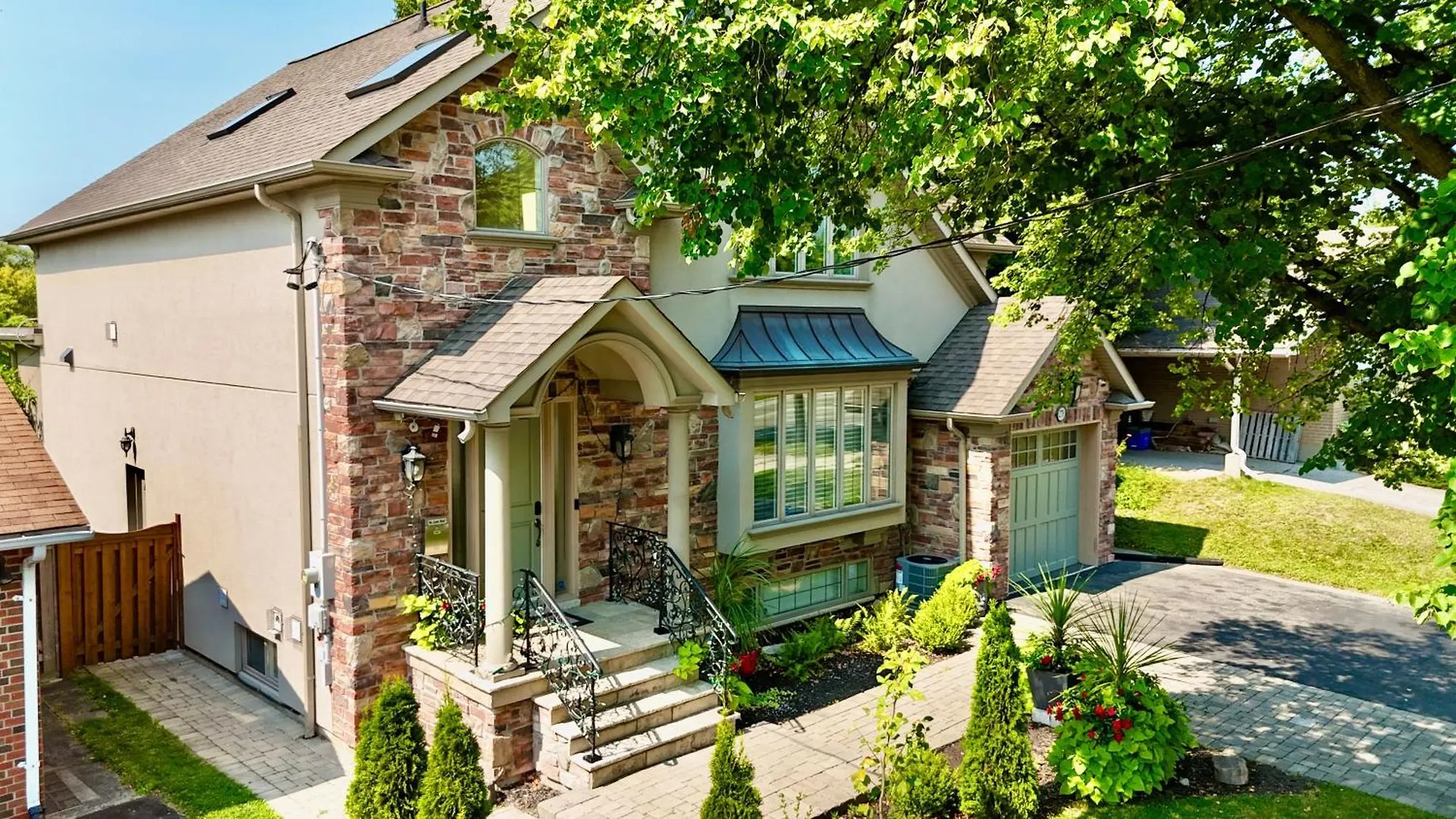 Iresidence In Toronto - Unique Mansion - Fantastic Views Holiday home